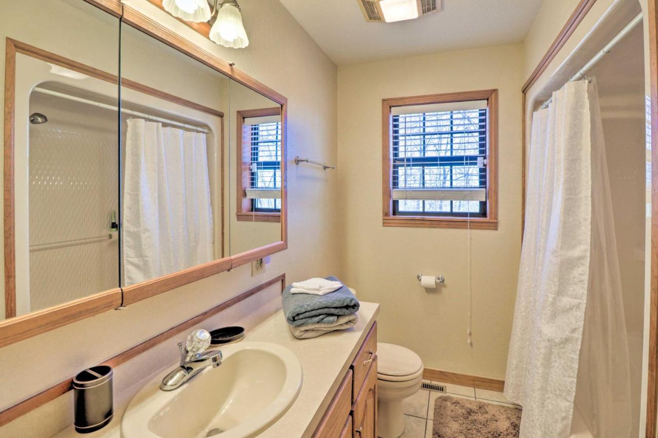 Secluded Marble Falls Family Home With Mtn Views! Екстериор снимка