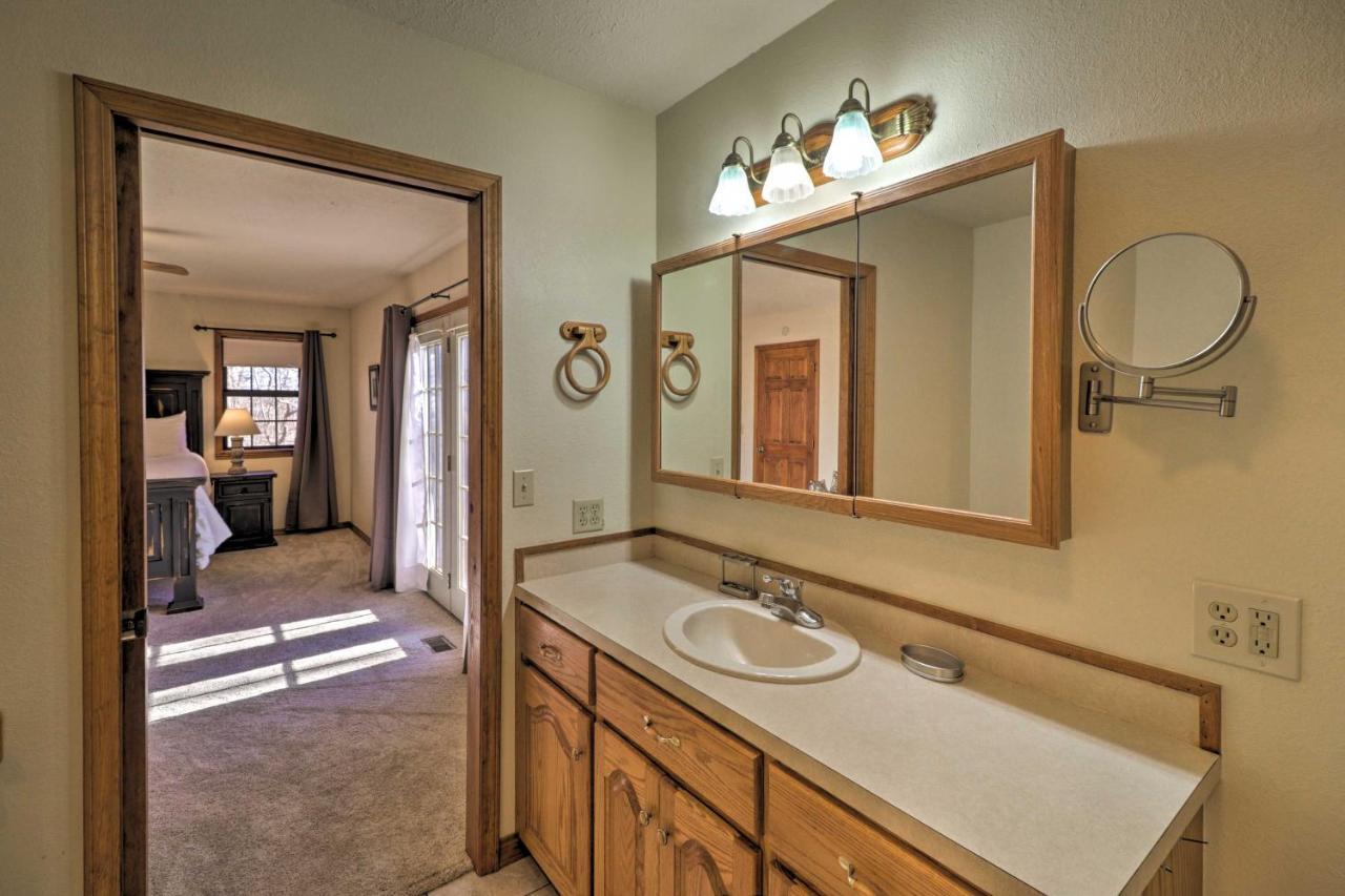 Secluded Marble Falls Family Home With Mtn Views! Екстериор снимка