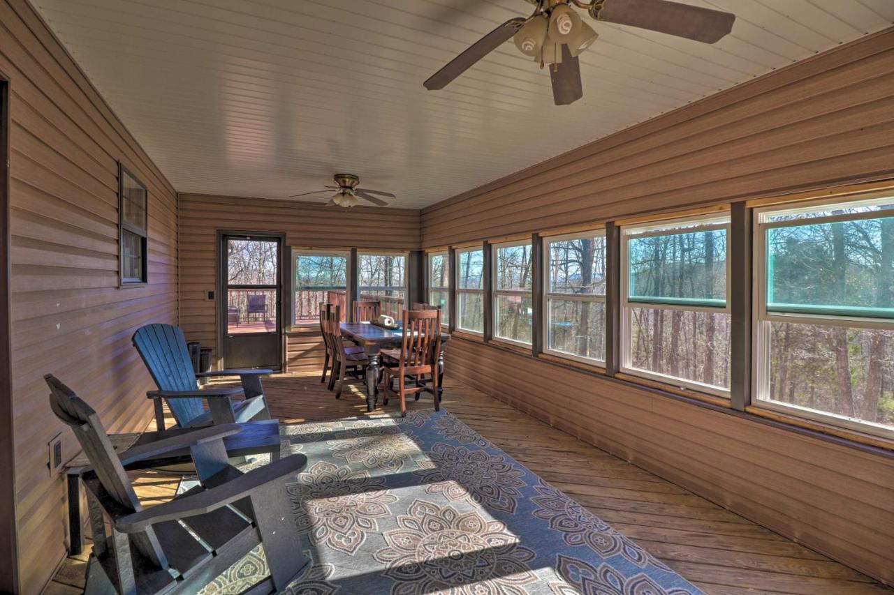 Secluded Marble Falls Family Home With Mtn Views! Екстериор снимка