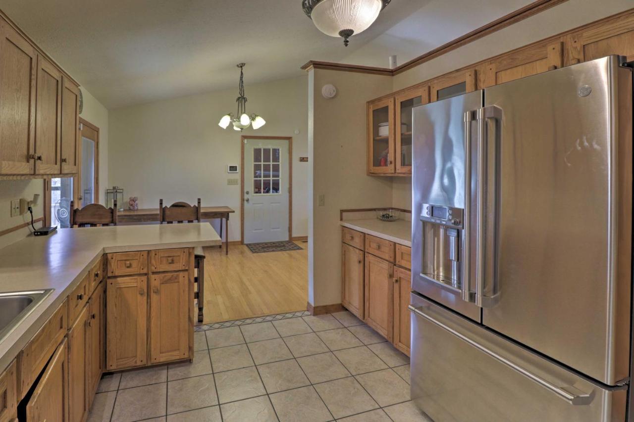 Secluded Marble Falls Family Home With Mtn Views! Екстериор снимка